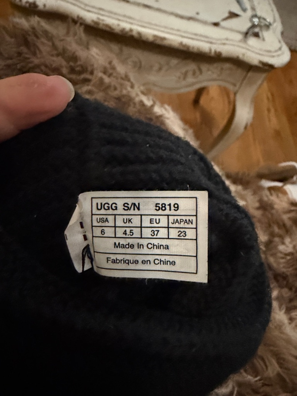 UGG Classic Cardy Boot - Picture 9 of 9